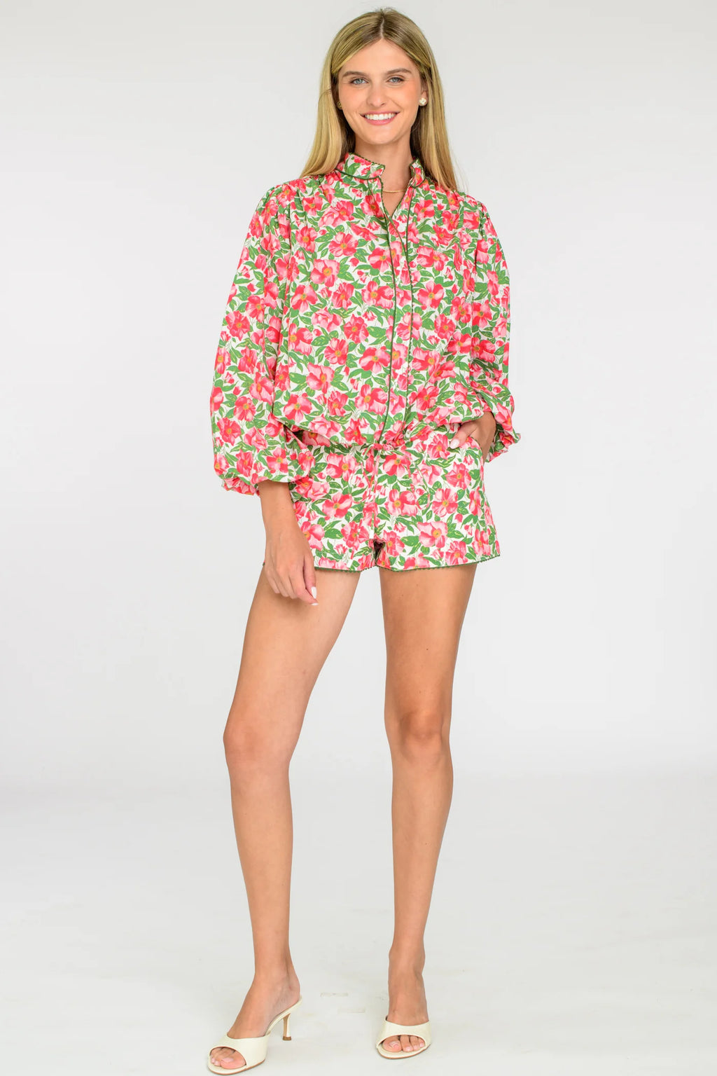 Jo Jo Short in Pretty in Pinks