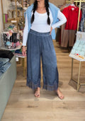 Milio Milano Lace Hem Culotte Pants in Navy