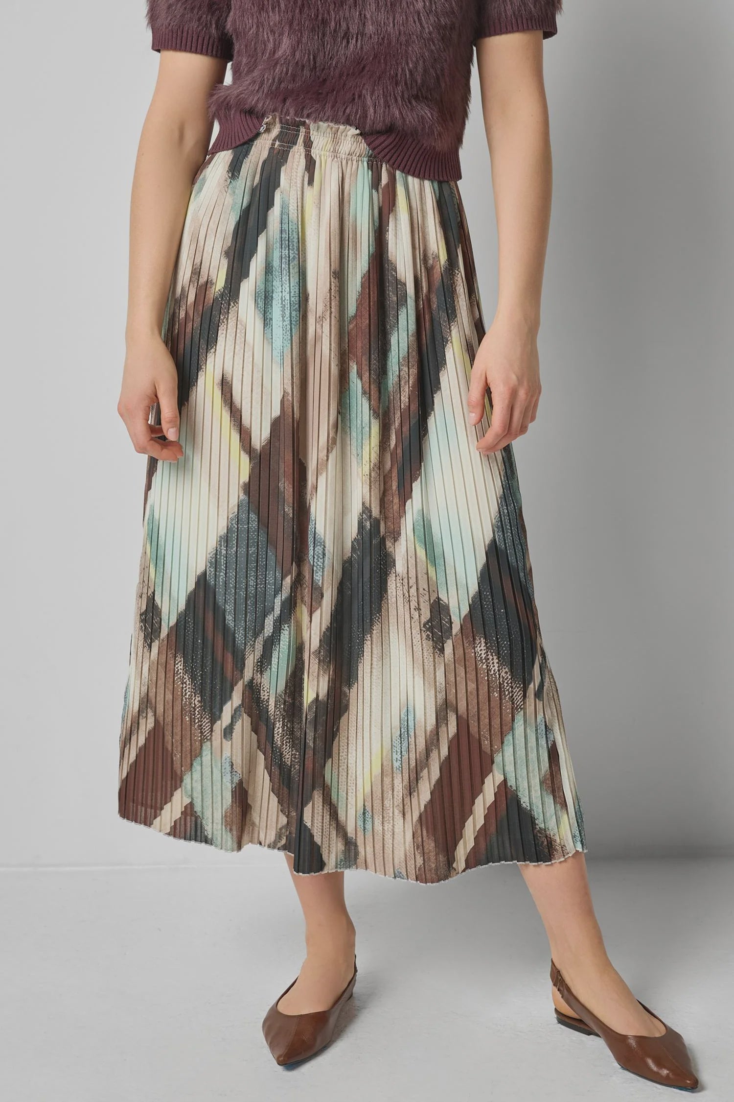 Pleated Maxi Skirt : Cappuccino Plaid