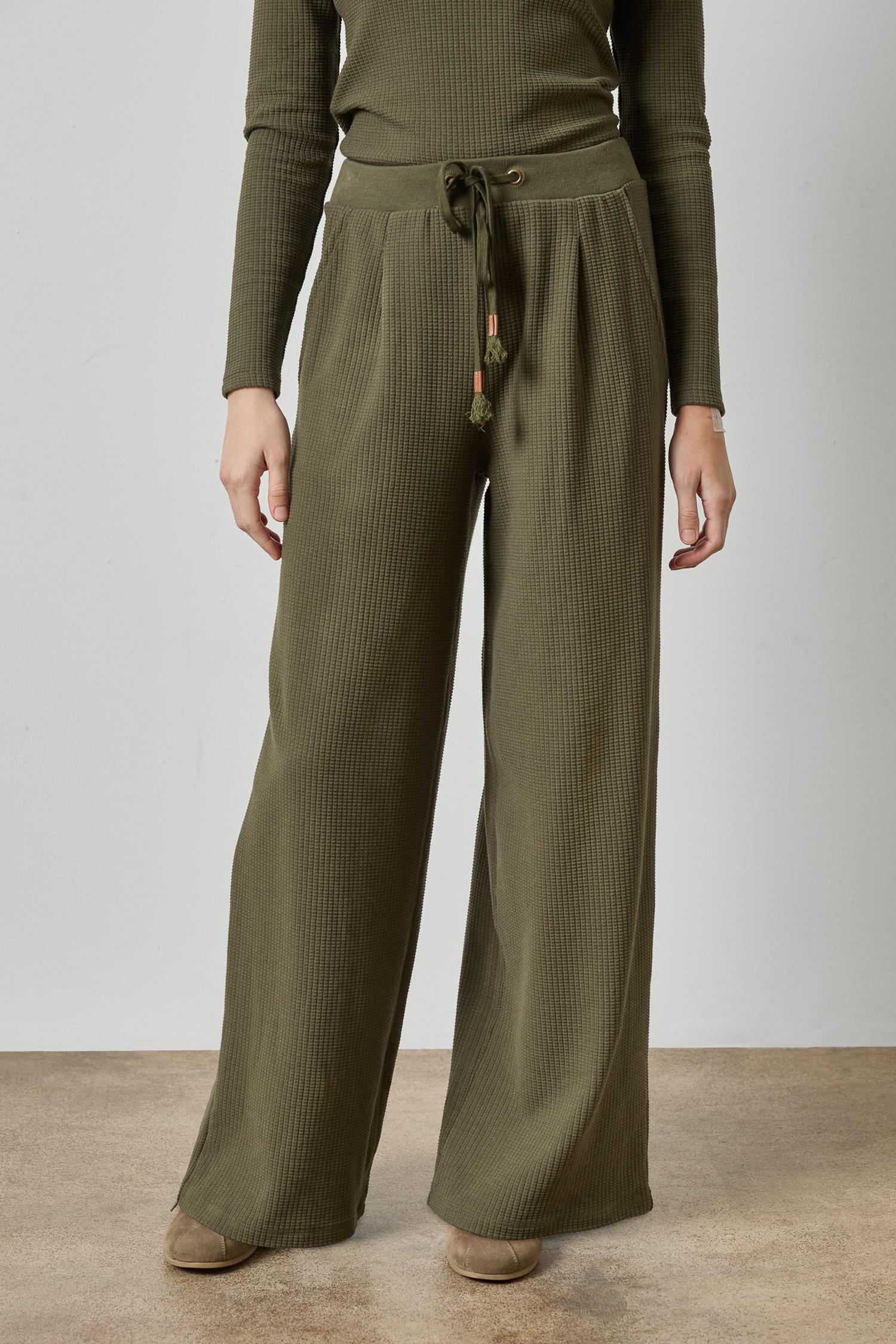Full Length Pleated Pant : Olive