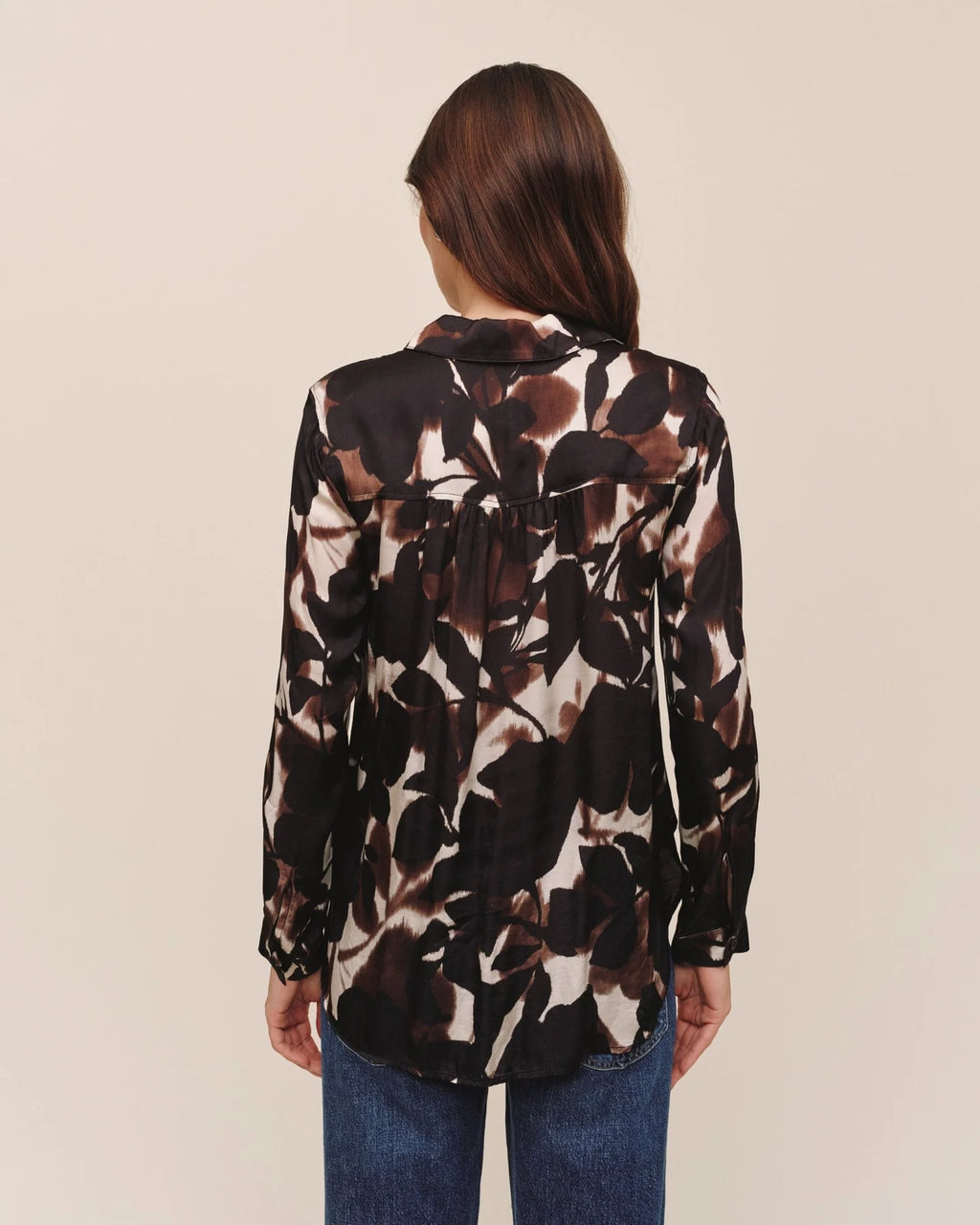 Bella Dahl Long Sleeve Round Hem Button Down - Shadow Floral Print